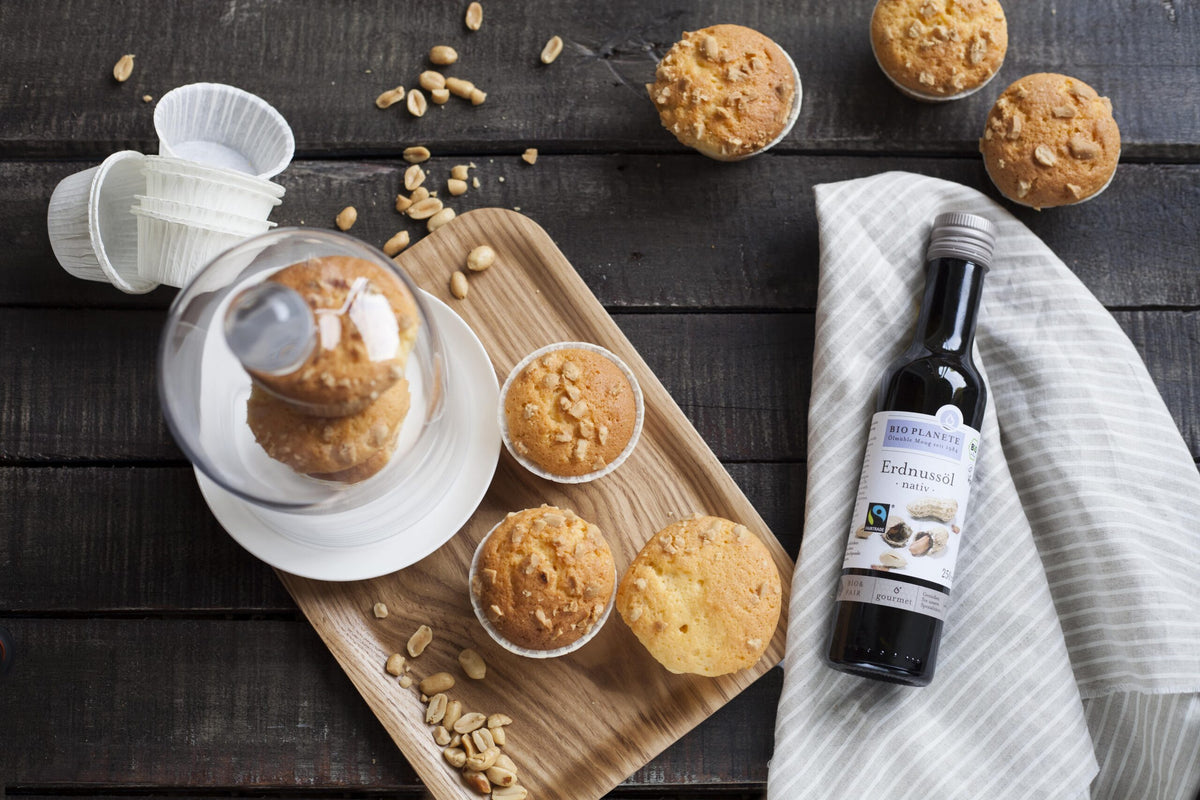 Peanut muffins