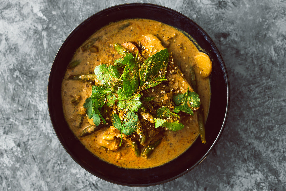 Karryret med tempeh og grønne bønner